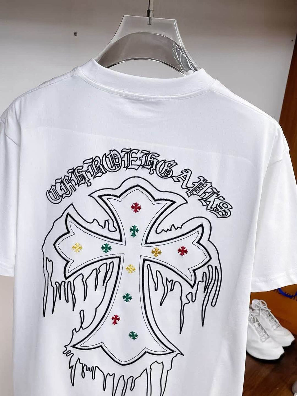 เสื้อยืด 001